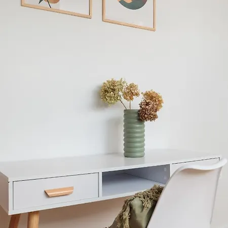 Pastel Grove - By Upstairs Apartment Krakau